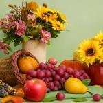 Paprika, Pflaumen und Spinat: Warum diese drei Herbst-Klassiker gerade jetzt so wertvoll sind